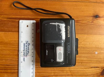Cassette recorder and player