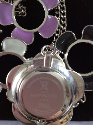 Infinite Pendant Watch