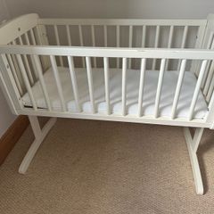 rocking cot / rocking crib