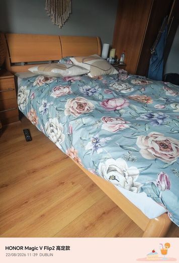 double bed for