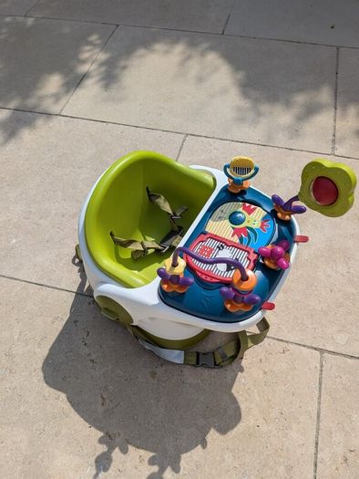 Mamas & Papas Baby Snug Floor & Booster Seat with Activity Tray - Green
