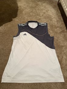 Adidas sleeveless top/t-shirt/jersey