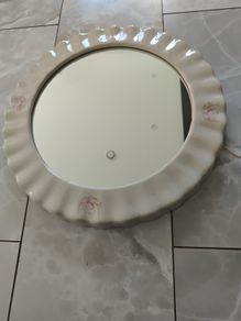 wall mirror