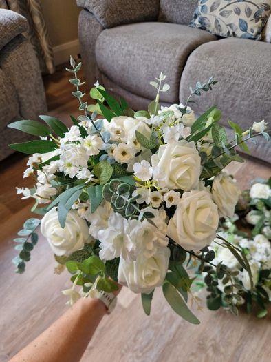Complete wedding flowers set