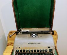 vintage Remington Typewriter