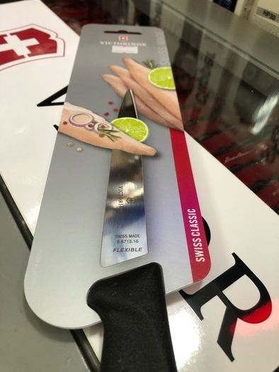 Victorinox Swiss Army Kitchen Filleting Knife 16cm Brand New Shop Pick Up