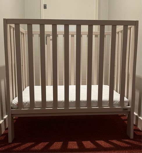 Mamas and Papas Compact Baby Cot
