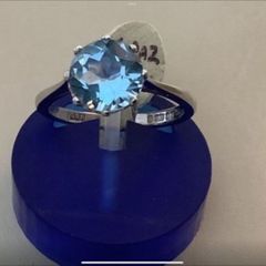 New 18ct White Gold Large Topaz Stone Ring