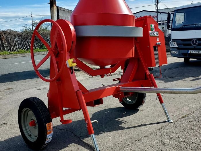 cement mixer