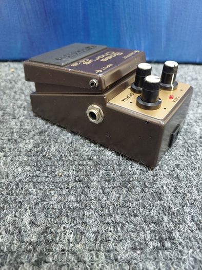 Boss CE-2B Bass Chorus