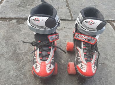 Childrens Roller Boots Approx Size 12 - Size 2