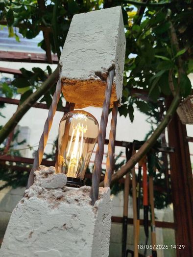 cement lamp