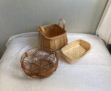 Bundle of 3 wicker storage baskets