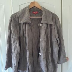 Neslay Jacket