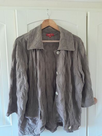 Neslay Jacket