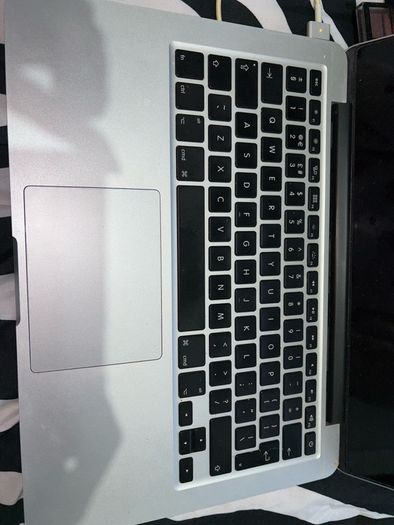 MacBook Pro 13 inch 2015 Excellent Condition