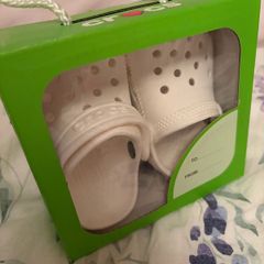 baby crocs