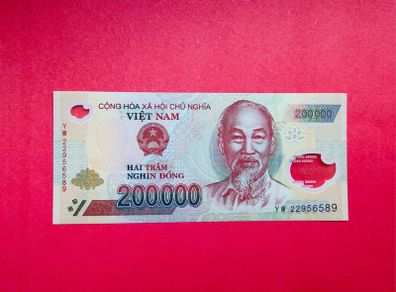 Viet Nam  200,000 Dong. 2022. Pick  123m Polymer / Plastic.  ( Uncirculated )