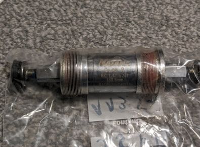 Katana Bottom bracket JIS square taper 113.5mm