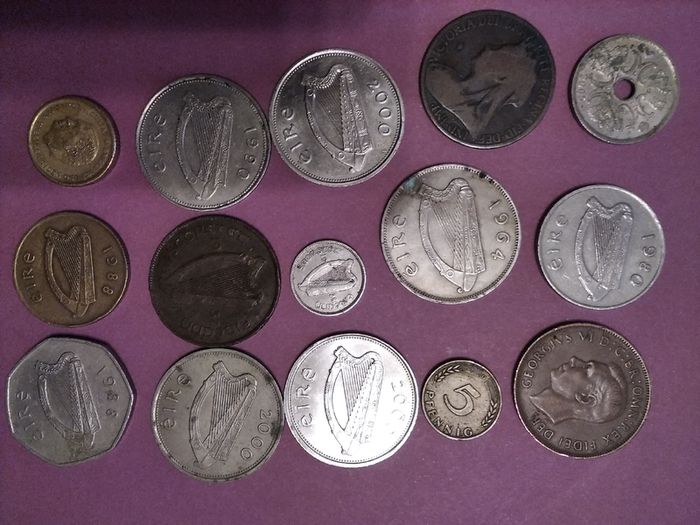 15-Coin Mixed Estate Collection - 1928 First Issue, Millennium 1s, Victorian Penny & World Coins