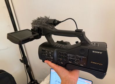Sony NEX EA50 Video Camera