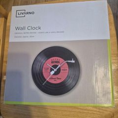 Livarno Record Wall Clock