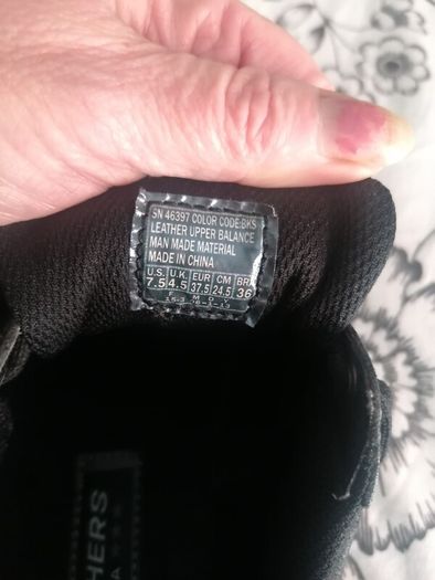 beautiful ladies leather skechers