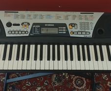 Keyboard Yamaha