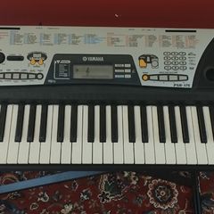 Keyboard Yamaha