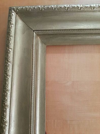 Antique gilt picture frame