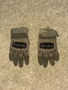 tactical gloves