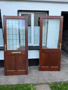 Front/back Doors