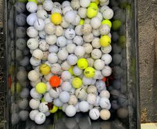 Approx 200 mixed budget balls