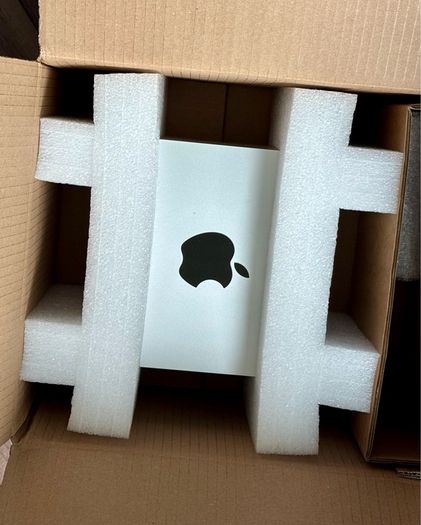 Apple Mac Studio M2 Max-12C CPU-30C GPU - 512GB SSD-32 GB RAM with AppleCare until 25 February 2027