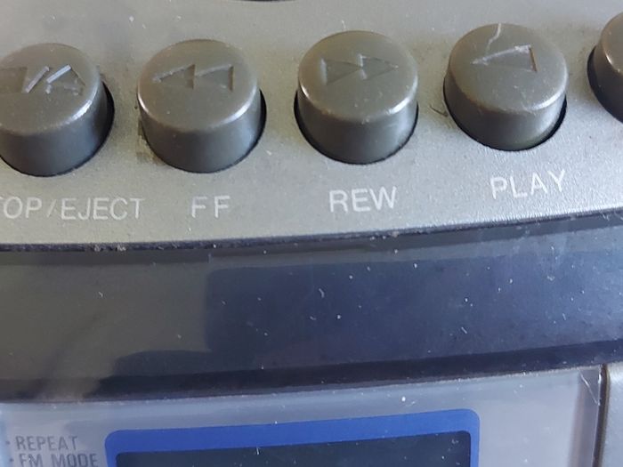 AIWA Compact Disc Stereo Radio Cassette Recorder, Model CSD-TD34K, Only Radio works, also portable, i.e. Takes Battery