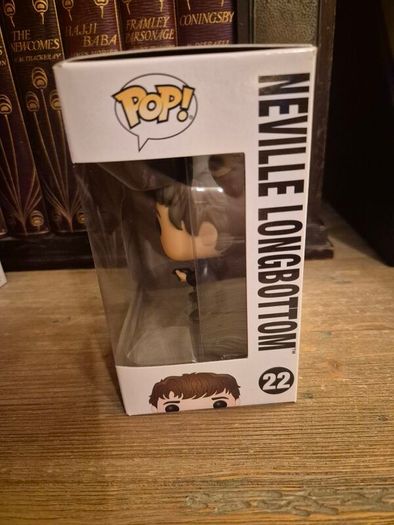 Funko Pop! Neville Longbottom 22 , Hogwarts Robes (Mint, Never Opened)