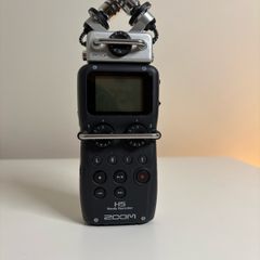 Zoom H5 Audio recorder, SD Card & hard case