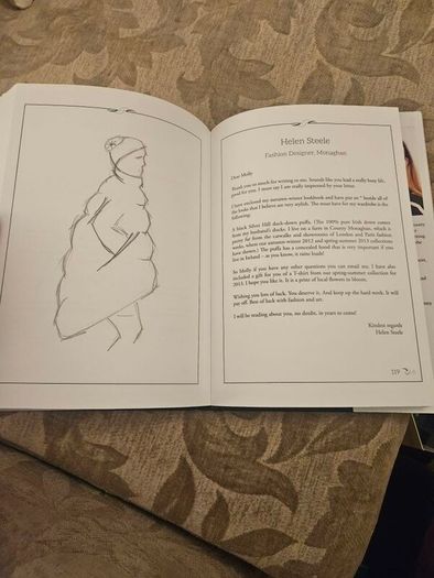 Molly's Style Icons. By Molly Parmeter. Signed First Edition Large Volume Hardback With Dustjacket In Good Condition.  See Photos For Same.