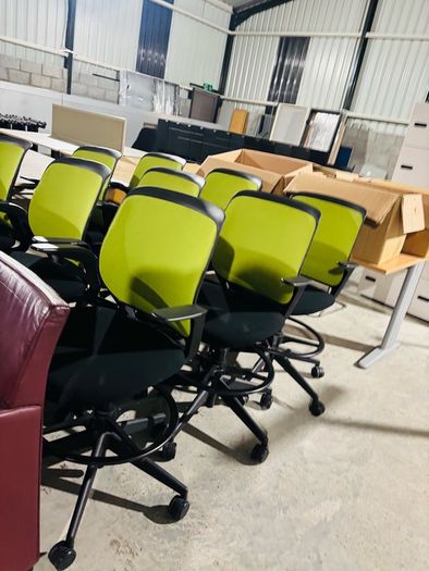 office clearence stock WHATSAPP FOR PRICES