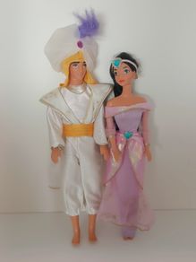 Vintage Disney Aladdin & Jasmine Dolls