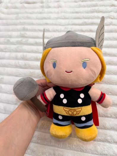 Universal Studios Marvel Thor Avengers approx. 25 cm. Used Please see photos