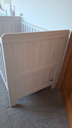 cotbed