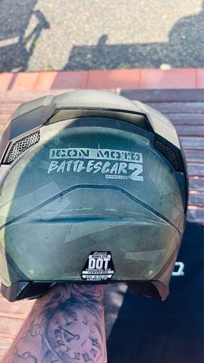 Icon Battlescar 2 Helmet