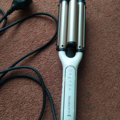 Collection of Babyliss and Remington hair stylers