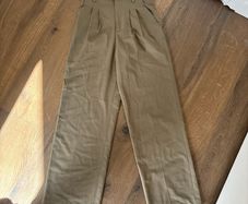 Zara high waisted khaki green trousers size XS