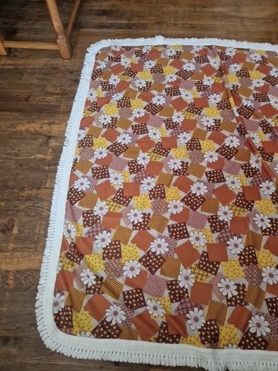 retro tablecloth