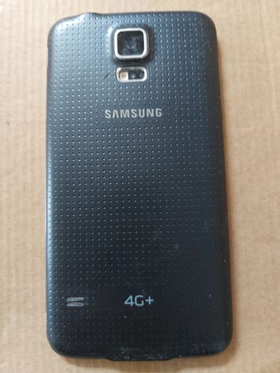 Samsung Galaxy S5, 16GB HDD, 4GB Ram,  3 network possibly, excellent cosmetic condition and working fine