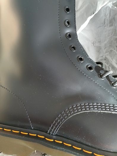 Dr.Martens