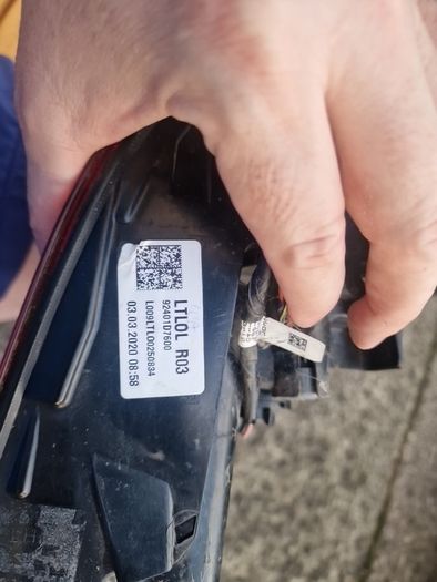 2019 Hyundai Tucson Rear Brake light.