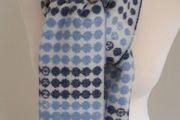 New Luxury DKNY Wool (80%) Scarf/Wrap